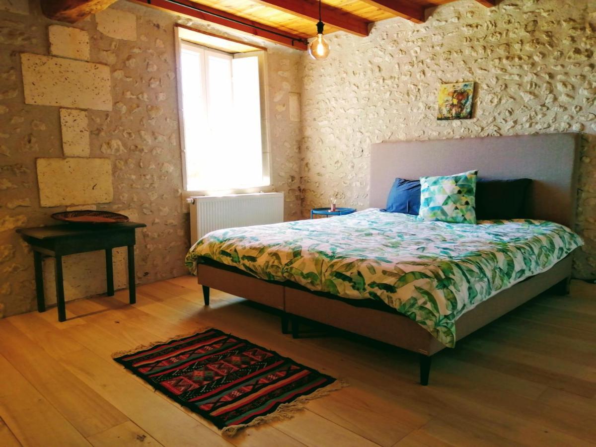 La Grange De Lucie -Chambres D'Hotes En Perigord-Dordogne Nanteuil-Auriac-de-Bourzac Buitenkant foto